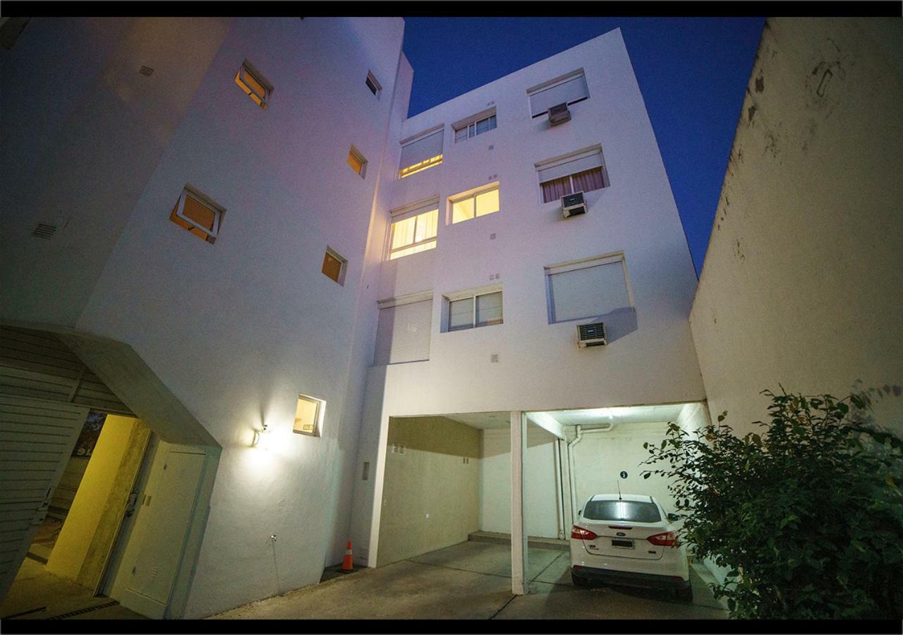 Martinique Apartamentos Bahia Blanca Exterior photo