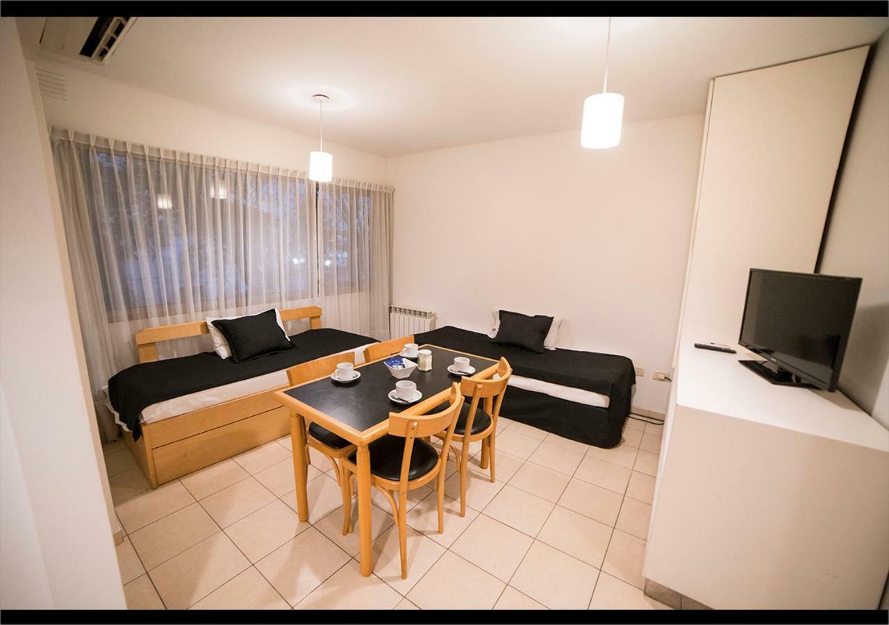 Martinique Apartamentos Bahia Blanca Exterior photo